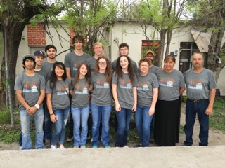 Bethel Friends Church Spring Invasion 2016 team pictures with their hosts for the week, Friends Church Pastors in Cloete, Coahuila, Mexico.